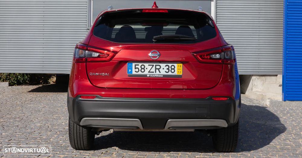 Nissan Qashqai 1.3 DIG-T N-Connecta J18 - 12