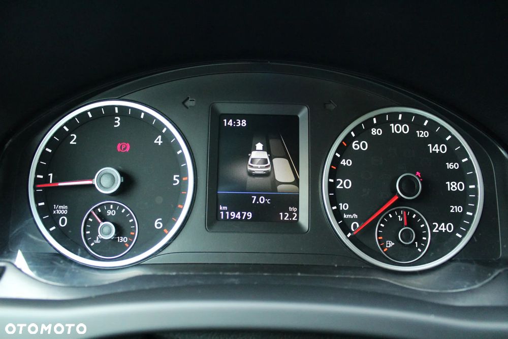 Volkswagen Tiguan 2.0 TDI DPF BlueMotion Technology Sport & Style - 19