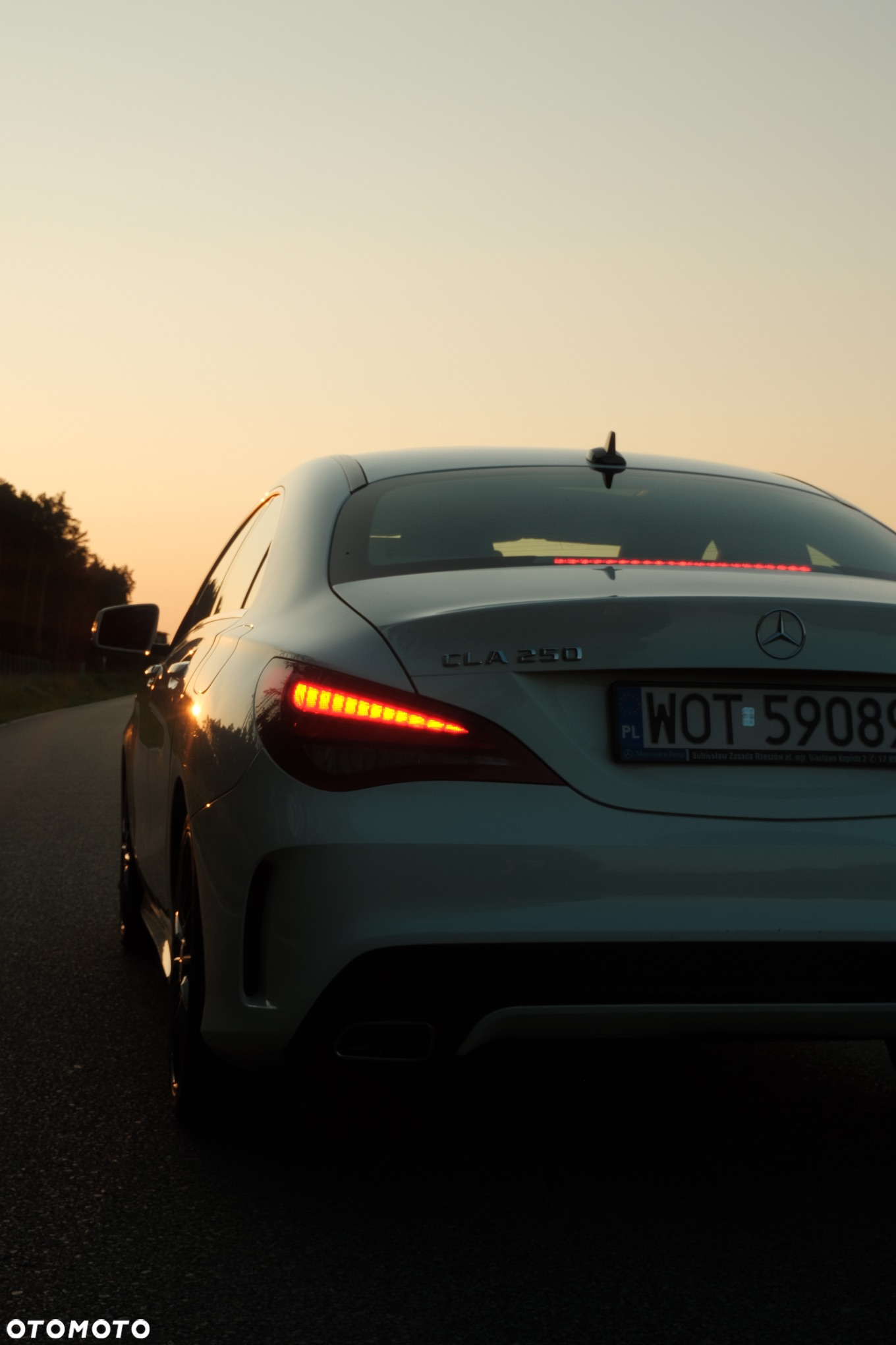Mercedes-Benz CLA 250 Sport 7G-DCT - 3