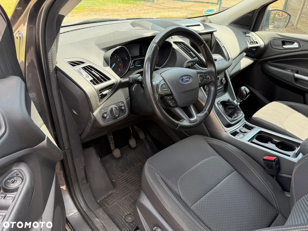 Ford Kuga 1.5 EcoBoost 2x4 Trend - 15