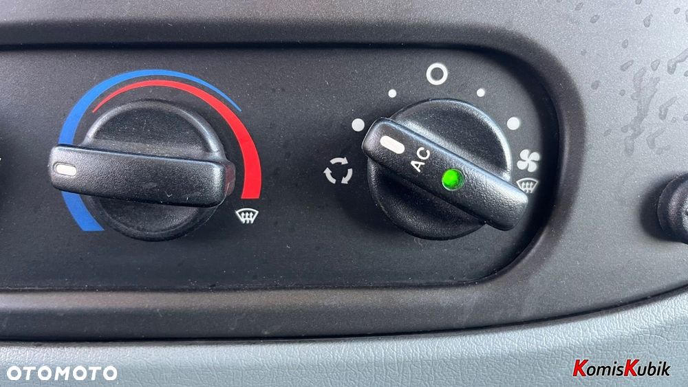 Iveco 35S17 BLASZAK - 40