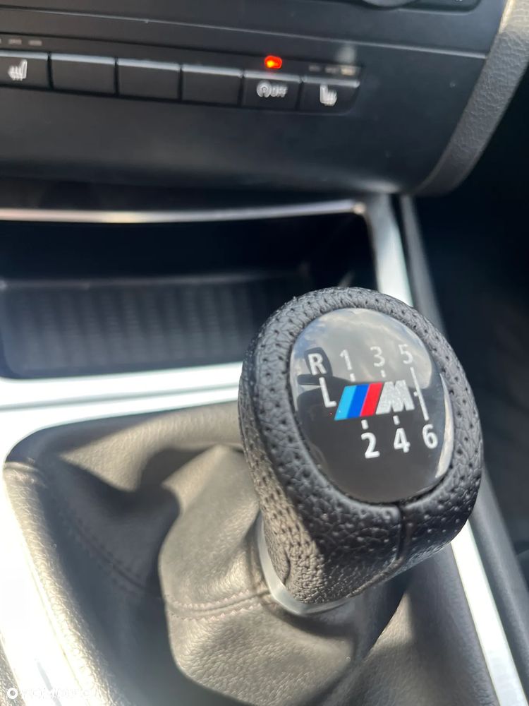 BMW Seria 1 120d DPF Edition Sport - 10