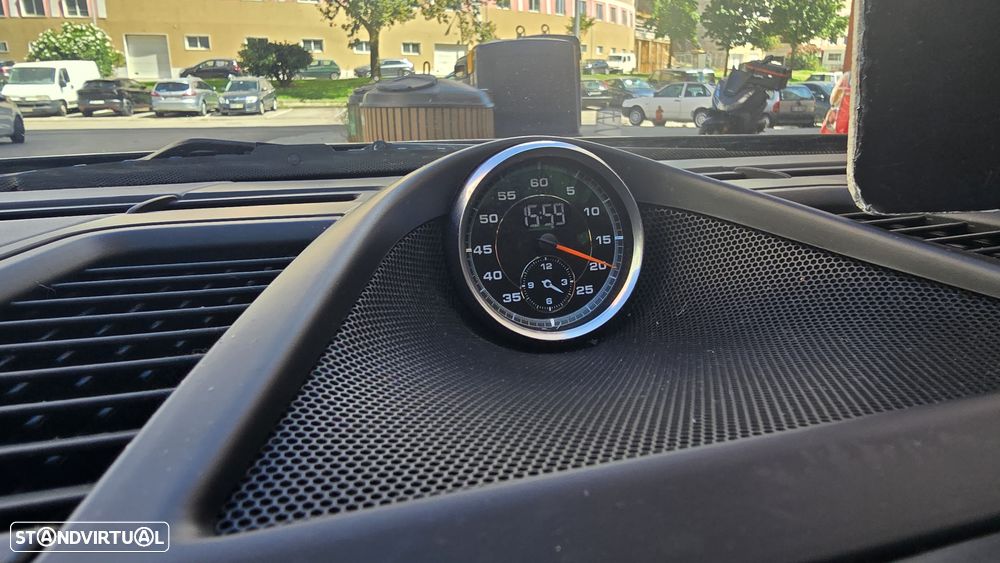 Porsche Panamera GTS PDK - 38