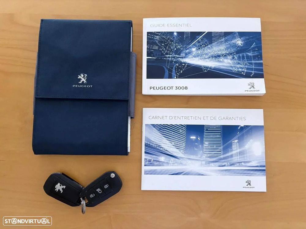 Peugeot 3008 1.2 PureTech Allure EAT8 - 60