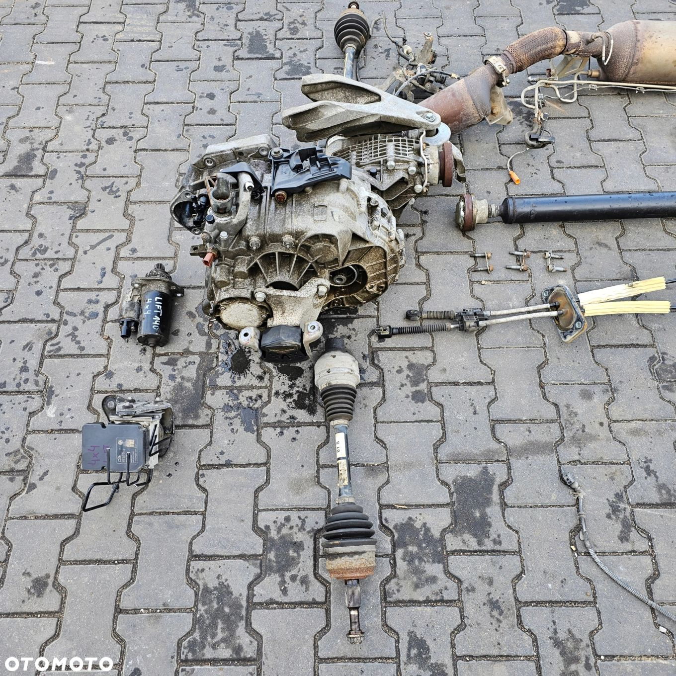 VW T5 LIFT 2.0 TDI LONG napęd skrzynia most reduktor półoś wał wydech 4x4 - 3