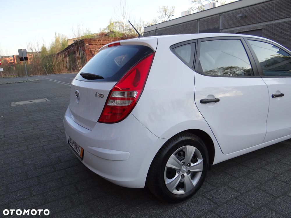 Hyundai i30 1.4 Classic - 13