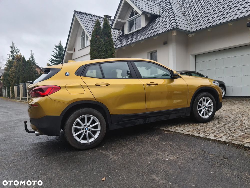 BMW X2 sDrive20i Advantage Plus - 23