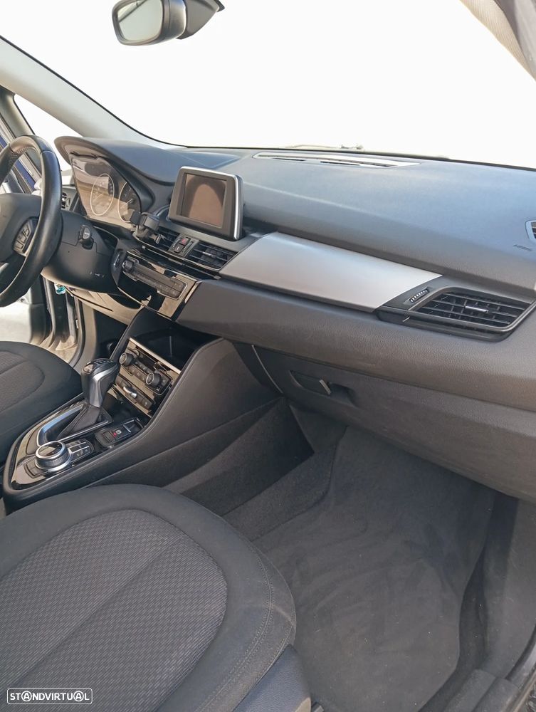 BMW 225xe Active Tourer iPerformance - 8