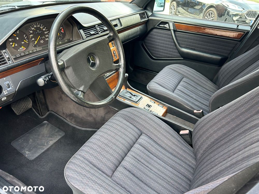 Mercedes-Benz W124 (1984-1993) - 9