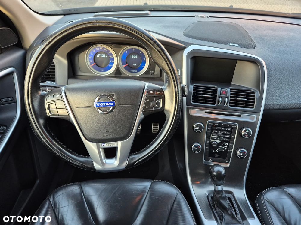 Volvo XC 60 DRIVe R Design - 6