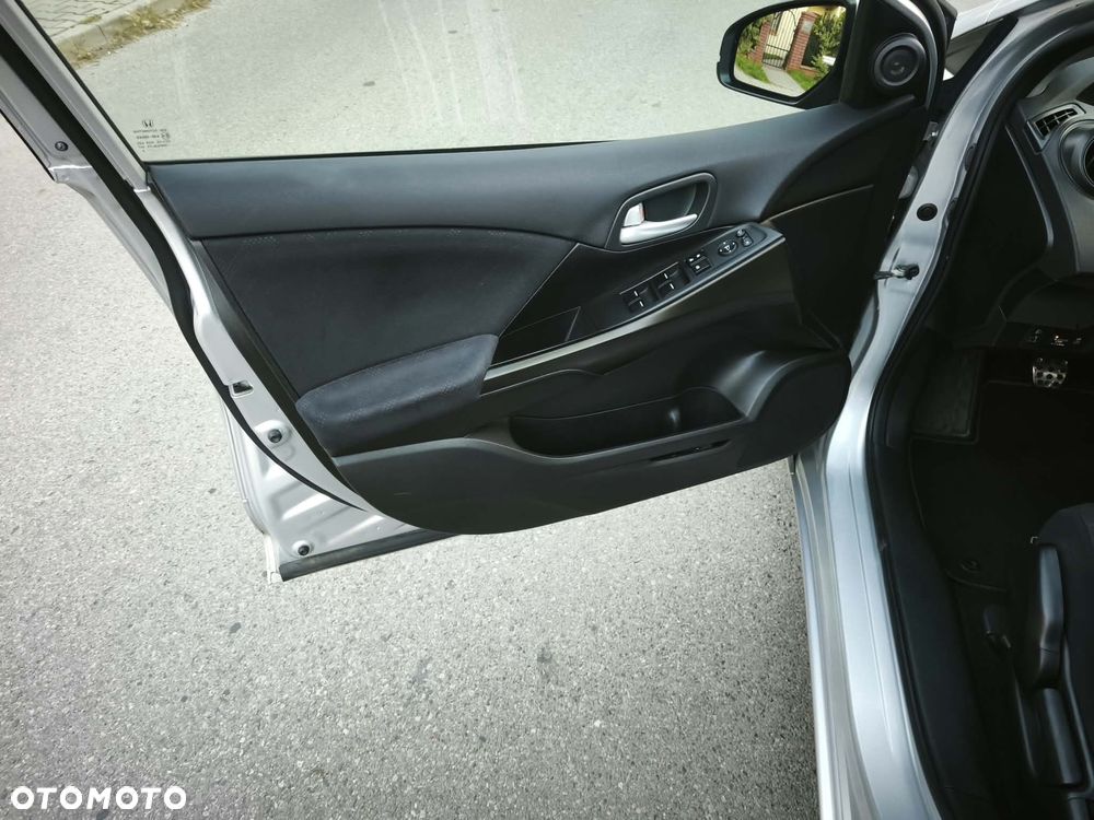 Honda Civic 1.8 S - 9