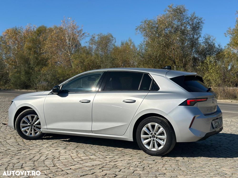 Opel Astra 1.2L Turbo Start/Stop AT8 Elegance - 4