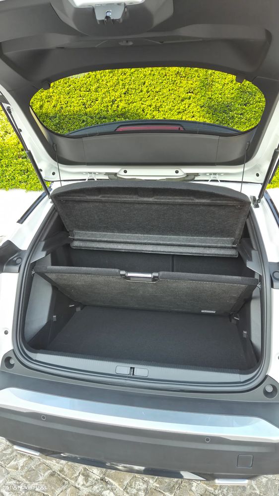 Peugeot 2008 - 12