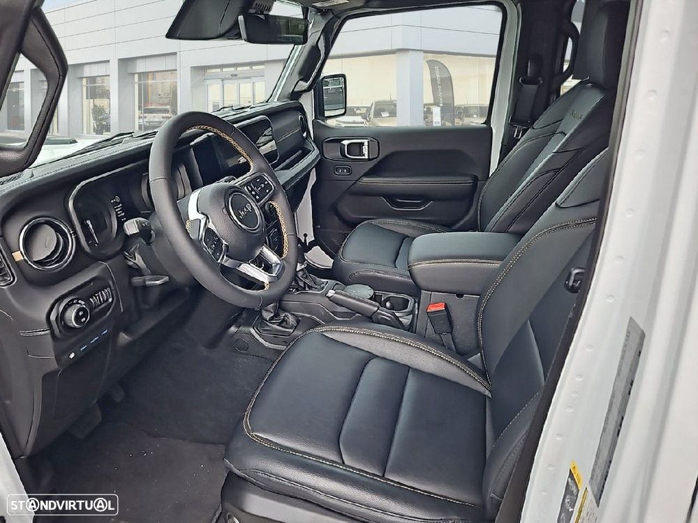 Jeep Wrangler Unlimited - 9