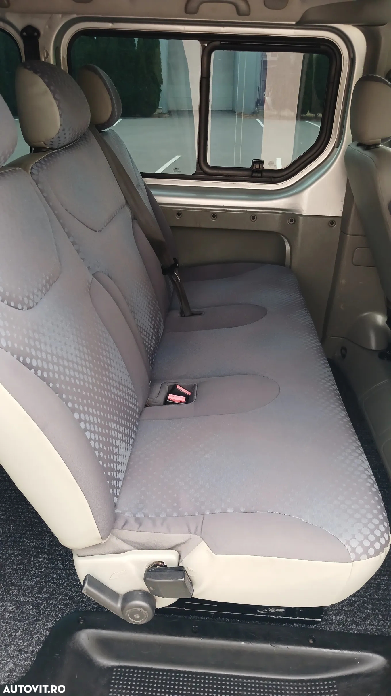 Renault Trafic - 8