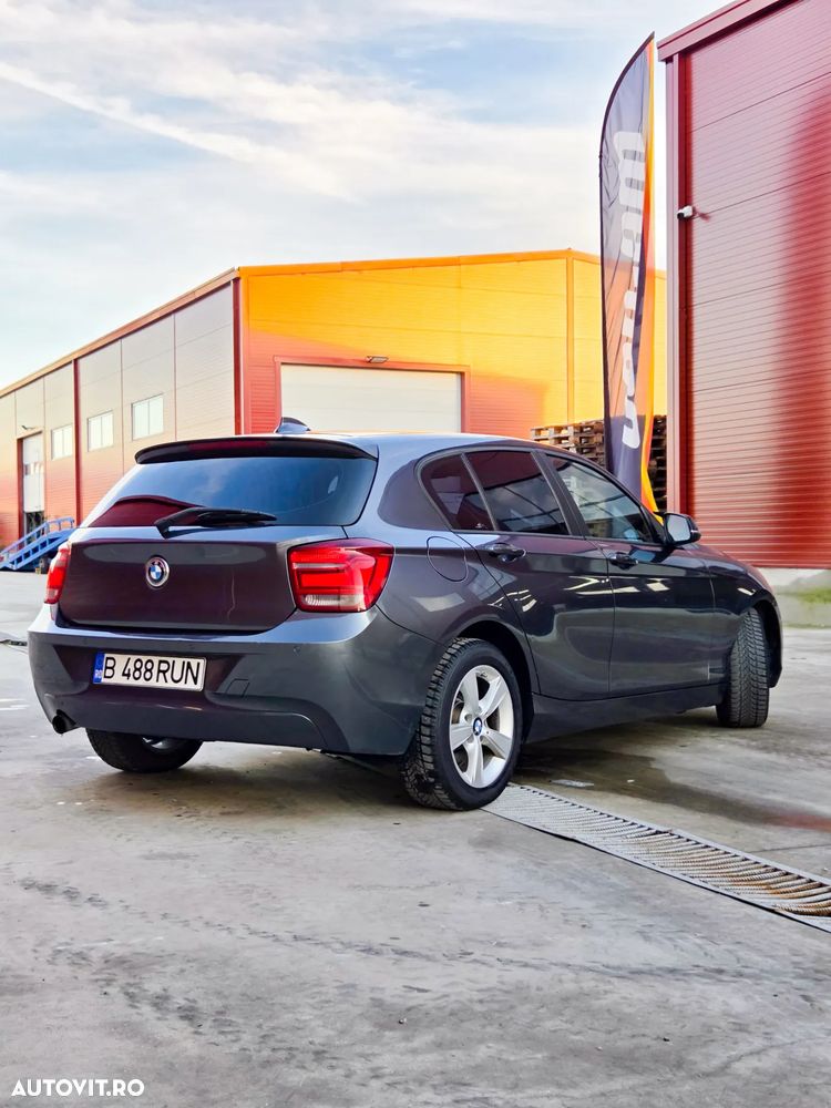 BMW Seria 1 116i - 4