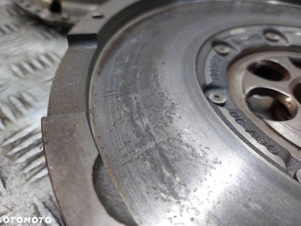 KOŁO DWUMASOWE + TARCZA + DOCISK OPEL INSIGNIA A 2.0 CDTI - 2