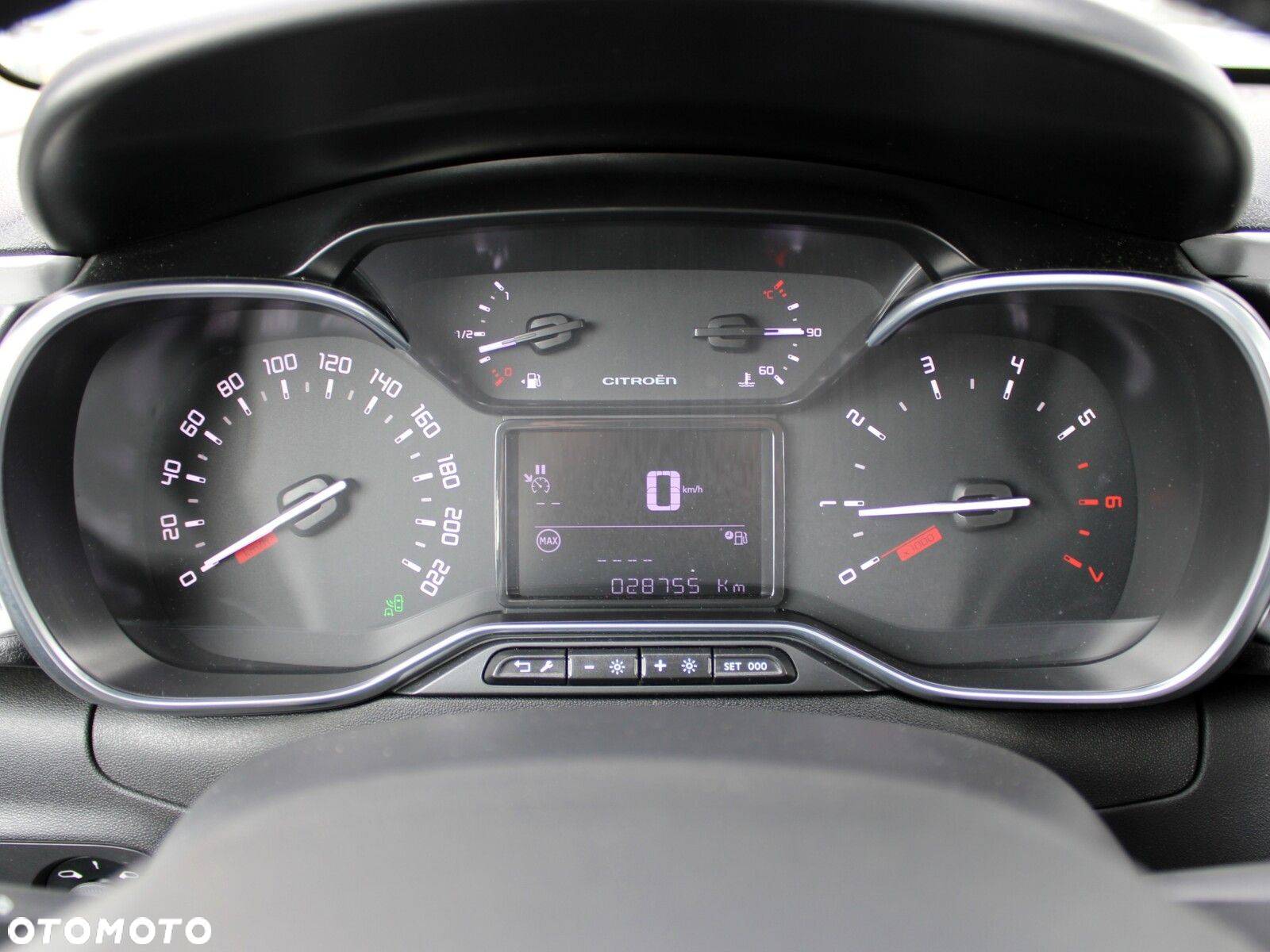 Citroën C3 1.2 PureTech Shine - 24