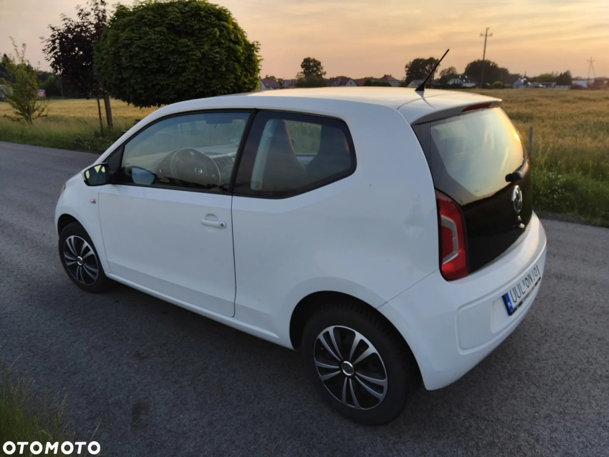 Volkswagen up! 1.0 street - 9