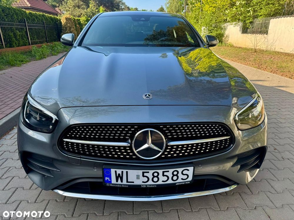 Mercedes-Benz Klasa E 220 d 4Matic 9G-TRONIC AMG Line - 6