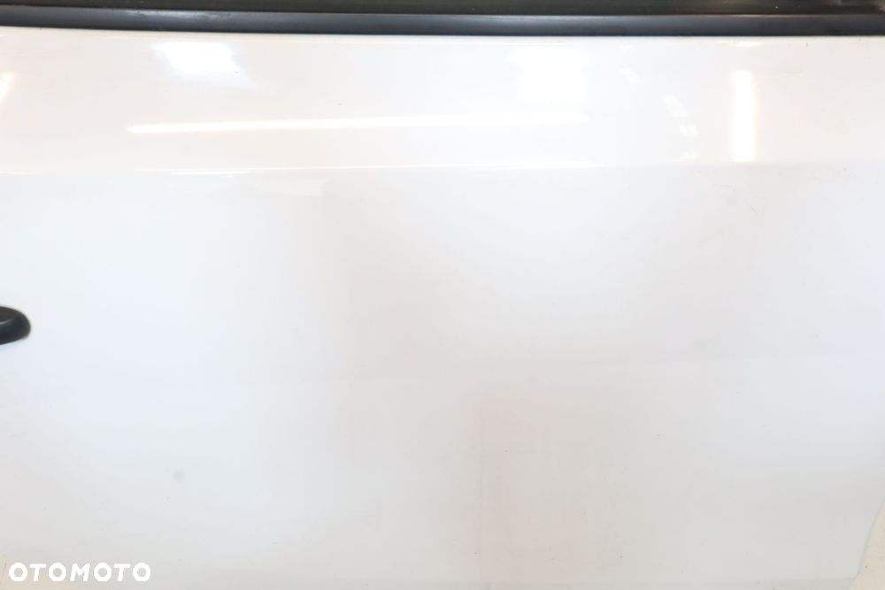 DRZWI PRAWY TYŁ HYUNDAI I30 I 7F - 5