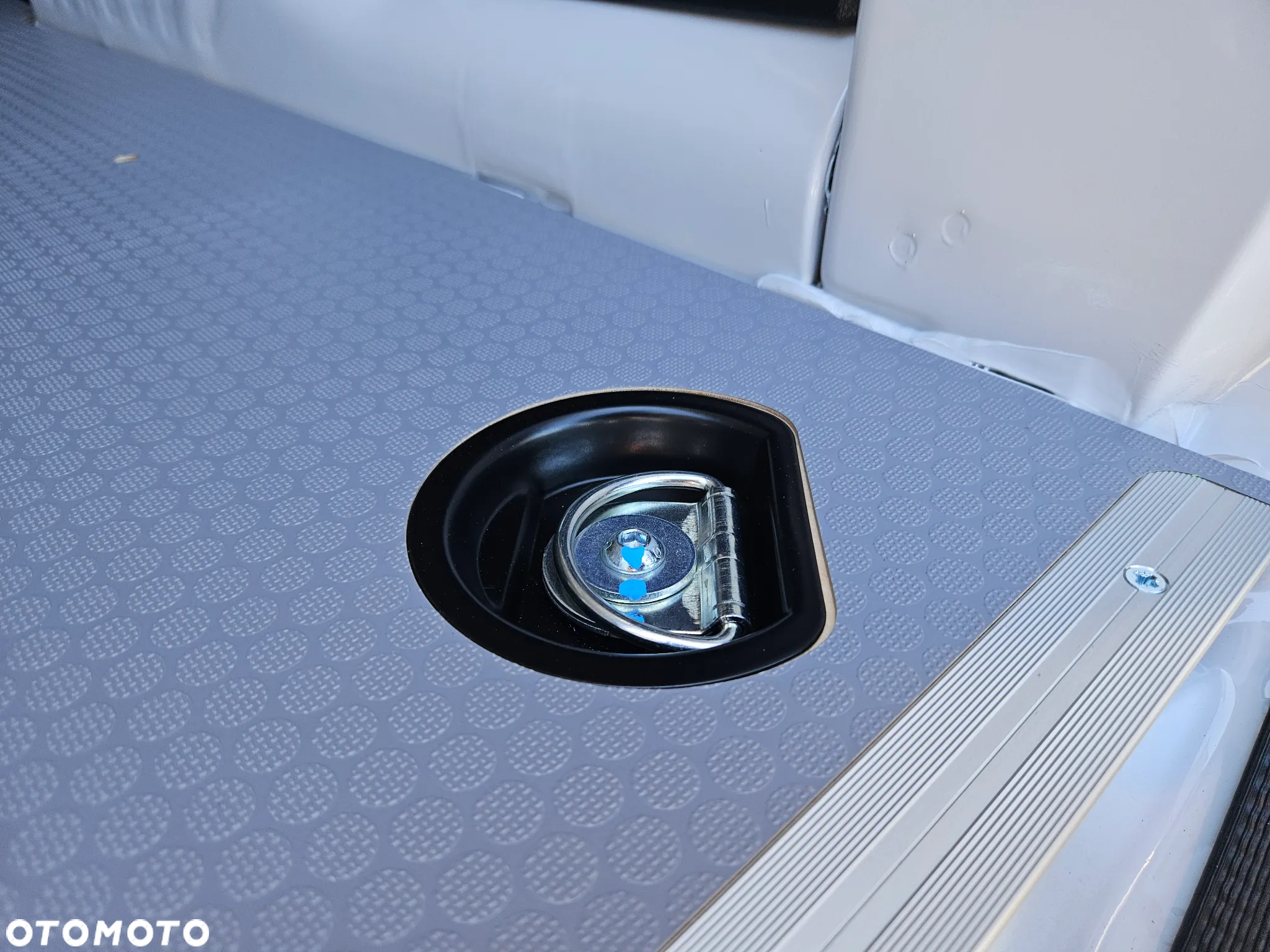 Toyota Proace City - 10