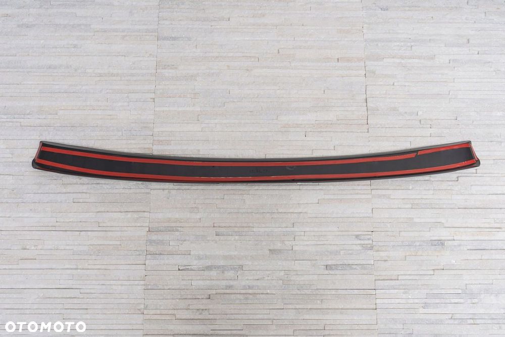 ochronna listwa tylnego zderzaka suzuki vitara ii ly 2015+ - 15