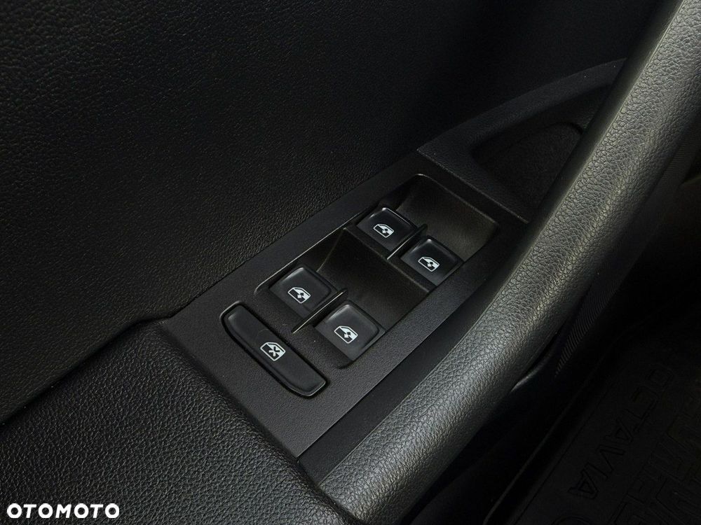 Skoda Octavia 1.6 TDI Ambition - 32