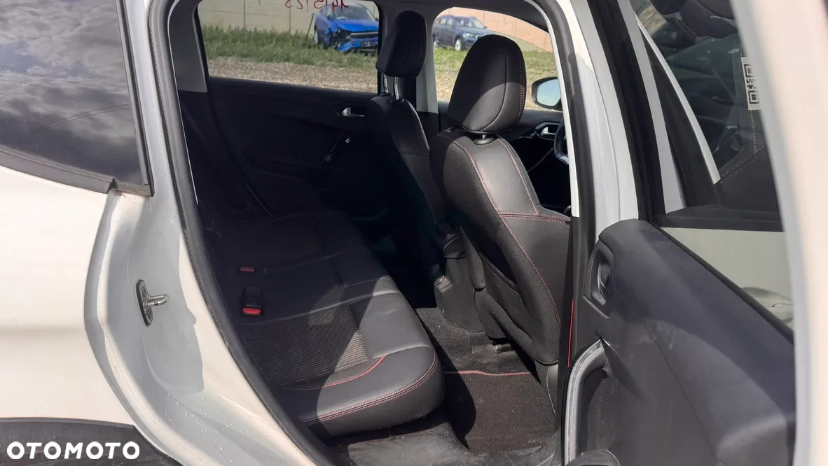 Peugeot 2008 PureTech 110 Stop&Start GT-Line Edition - 15