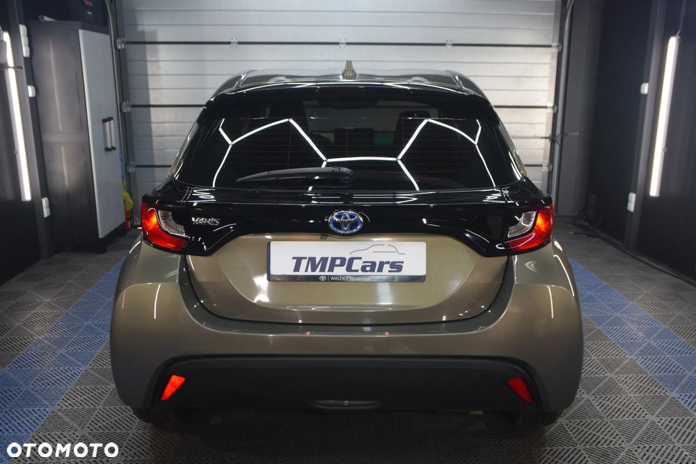 Toyota Yaris - 24
