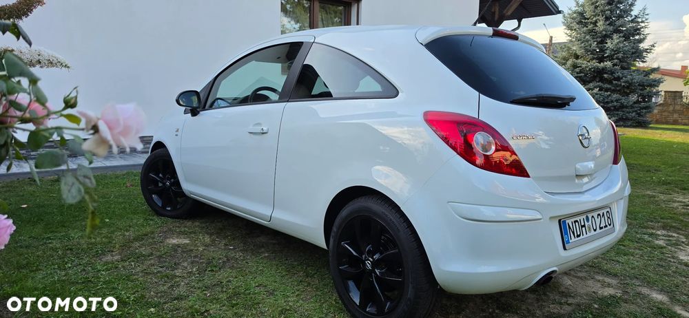 Opel Corsa 1.4 16V Graphite - 9