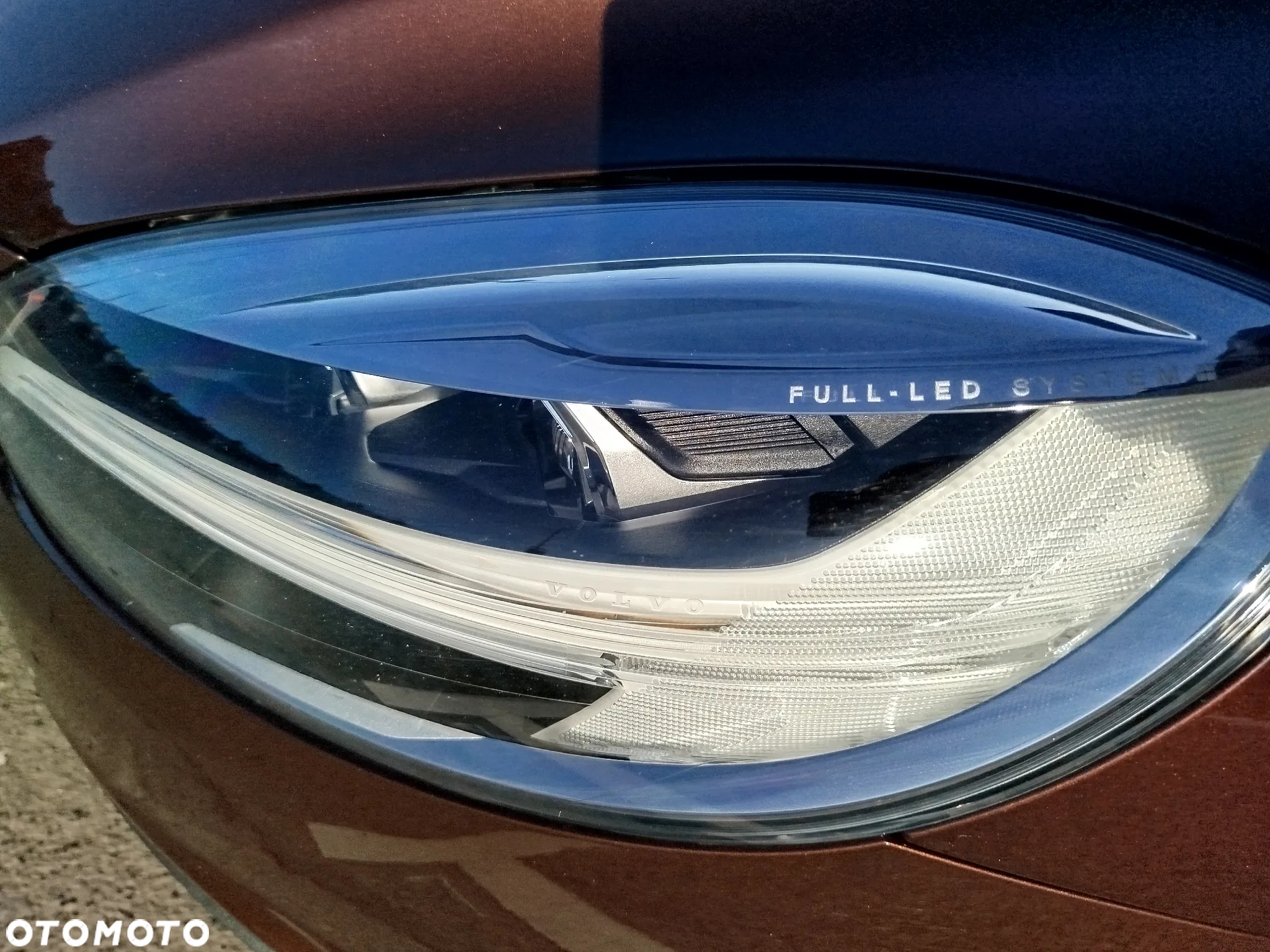 Volvo V40 Cross Country D2 Drive-E Momentum - 33
