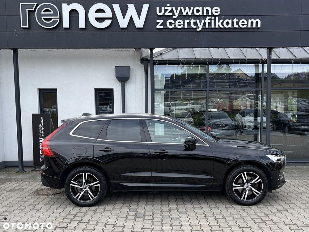 Volvo XC 60 T5 AWD Momentum Pro - 3