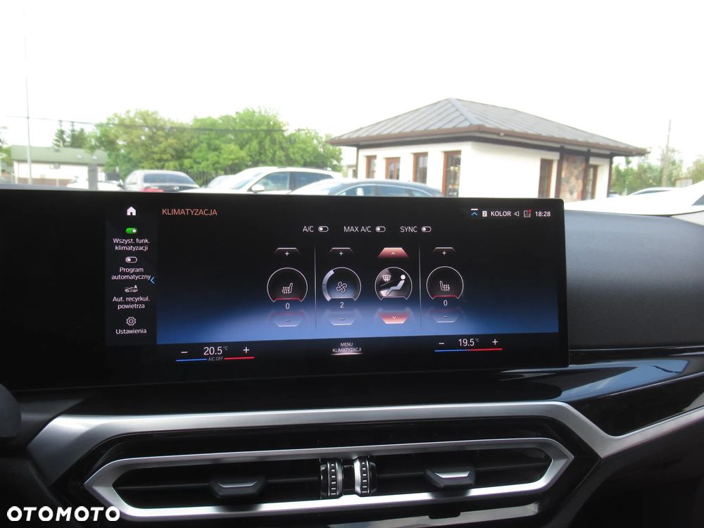 BMW Seria 3 318i - 18