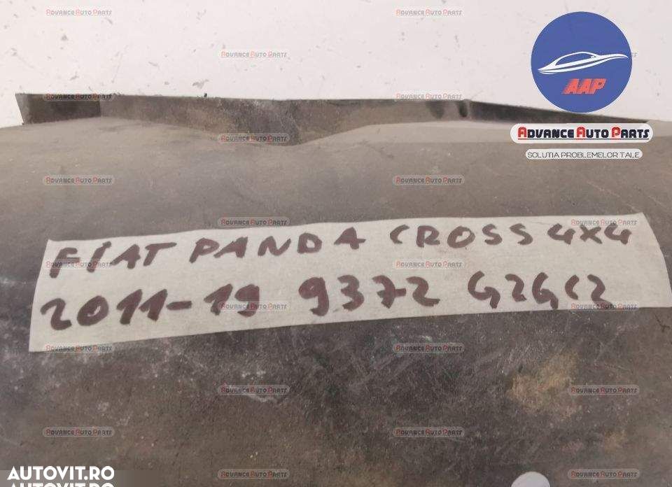 Grila proiector dreapta originala in stare buna Fiat  Panda  3 [2011 - - 7