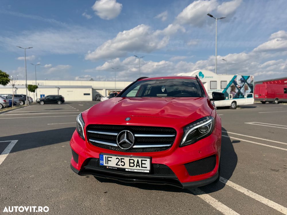 Mercedes-Benz GLA 220 d 4MATIC Aut. - 1
