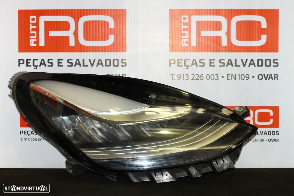 ÓPTICA DIREITA TESLA MODEL 3 - 1