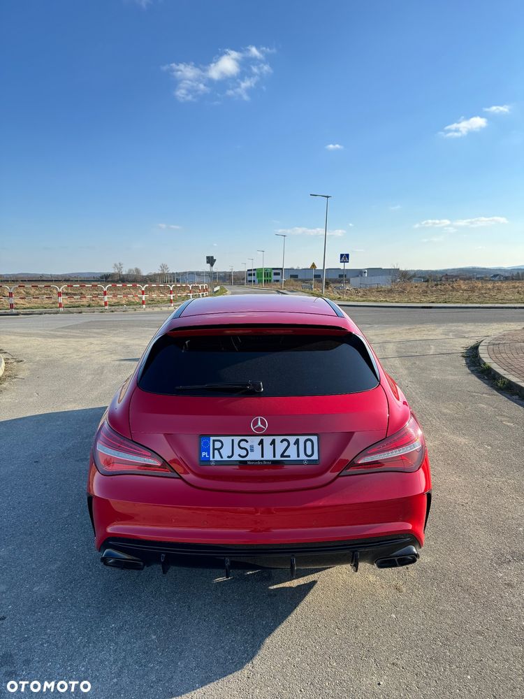 Mercedes-Benz CLA 200 7G-DCT AMG Line - 8