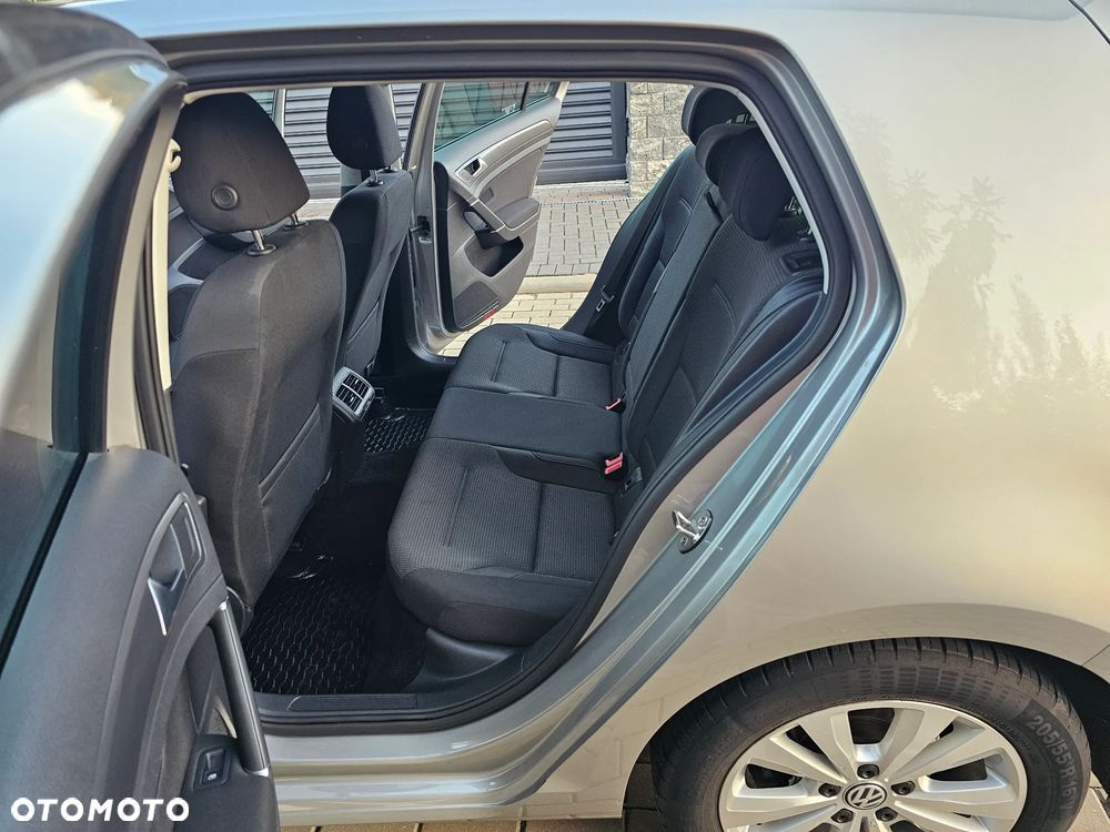 Volkswagen Golf 1.5 TSI BMT Comfortline - 11