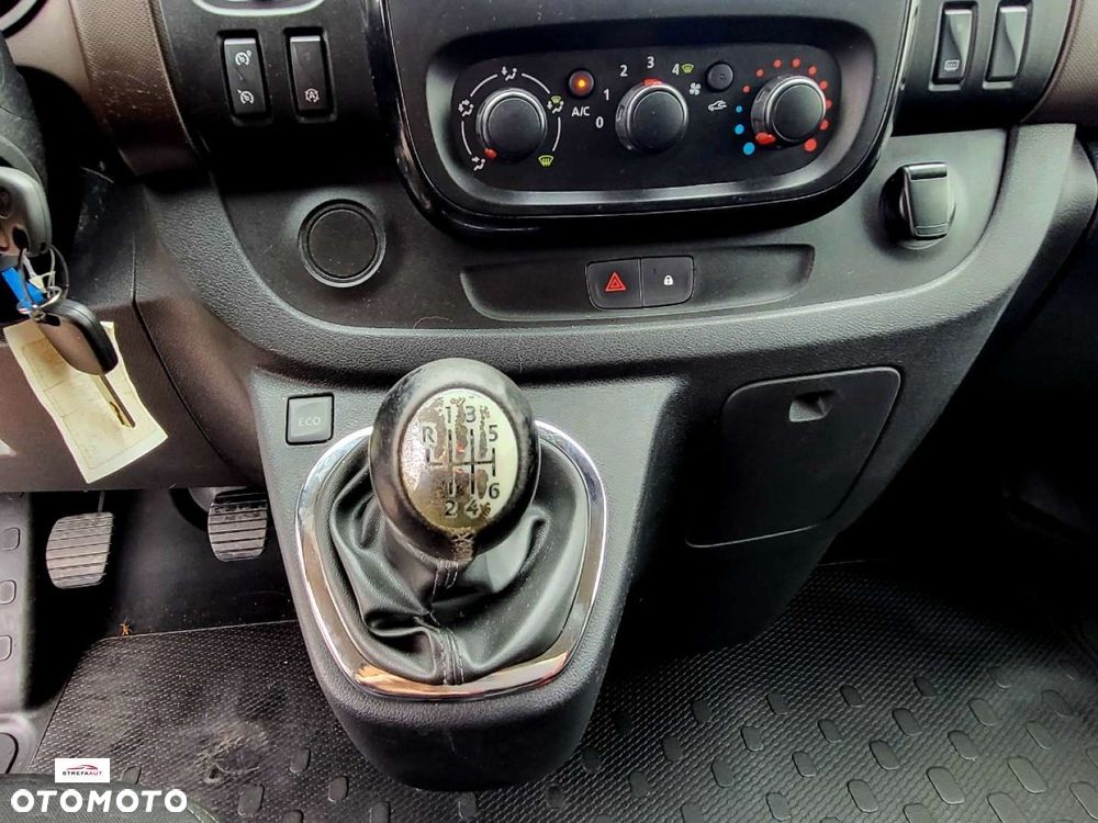 Renault Trafic - 14