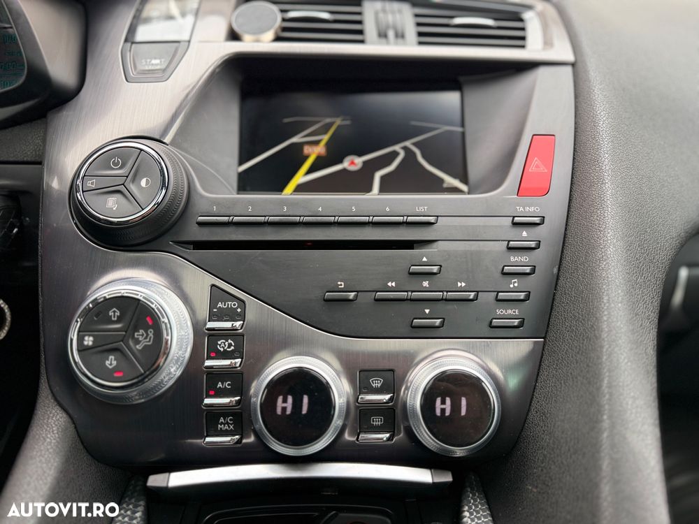 Citroën DS5 e-HDi 115 EGS6 Chic - 9