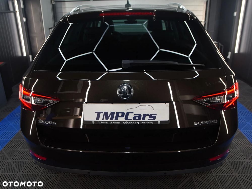 Skoda Superb 1.8 TSI L&K - 31