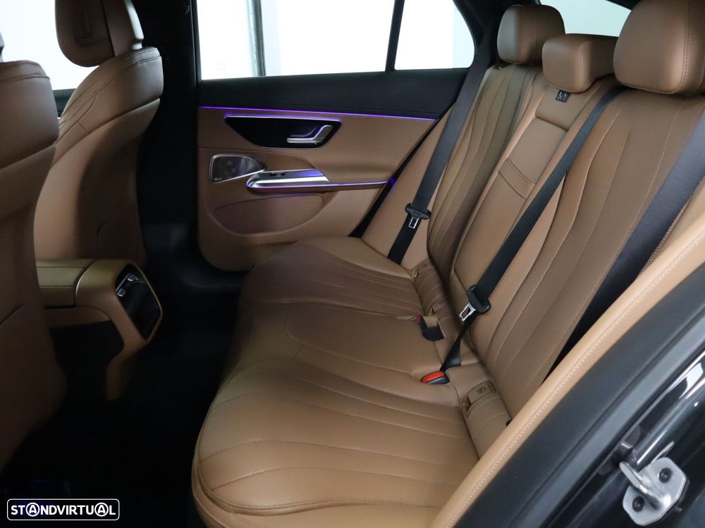 Mercedes-Benz E 300 de 4Matic All-Terrain - 13
