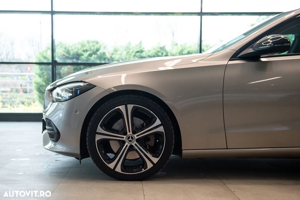 Mercedes-Benz C 300 9G-TRONIC Avantgarde - 12