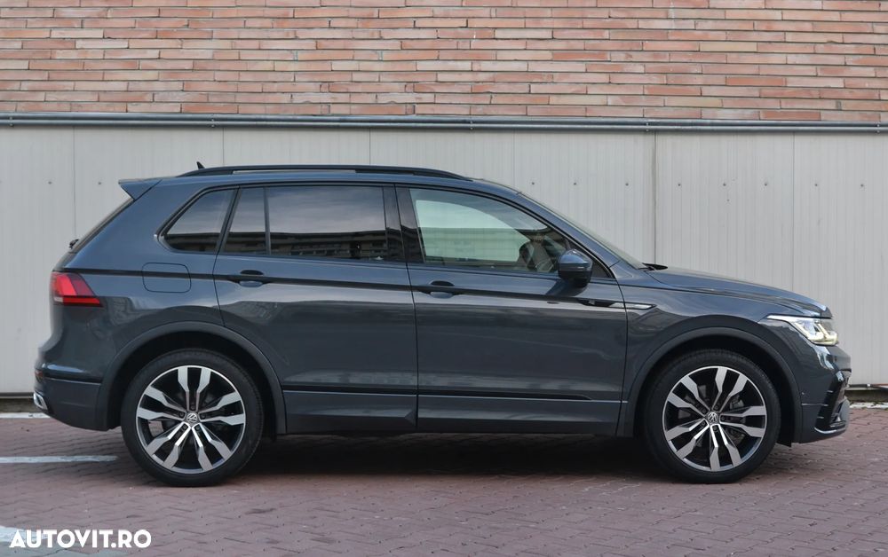 Volkswagen Tiguan 2.0 TDI SCR 4MOTION DSG R-Line - 25