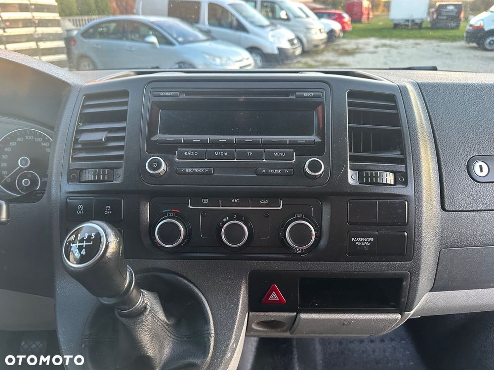 Volkswagen Transporter - 15