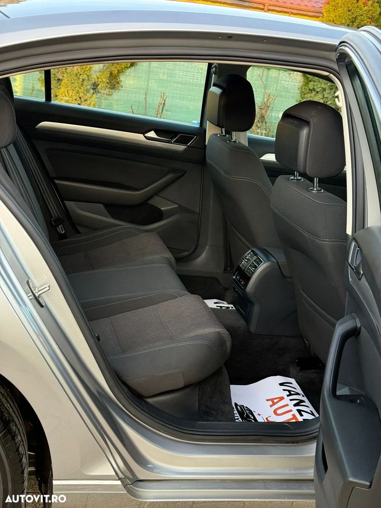 Volkswagen Passat 2.0 TDI SCR Business - 10