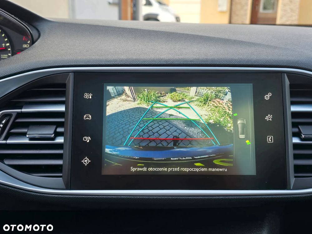 Peugeot 308 1.6 BlueHDi Business Line S&S - 33