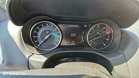 Maserati Ghibli Modena S Q4 - 8