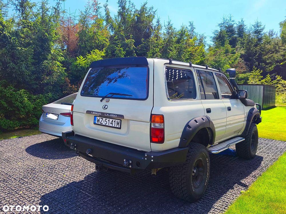 Toyota Land Cruiser - 3